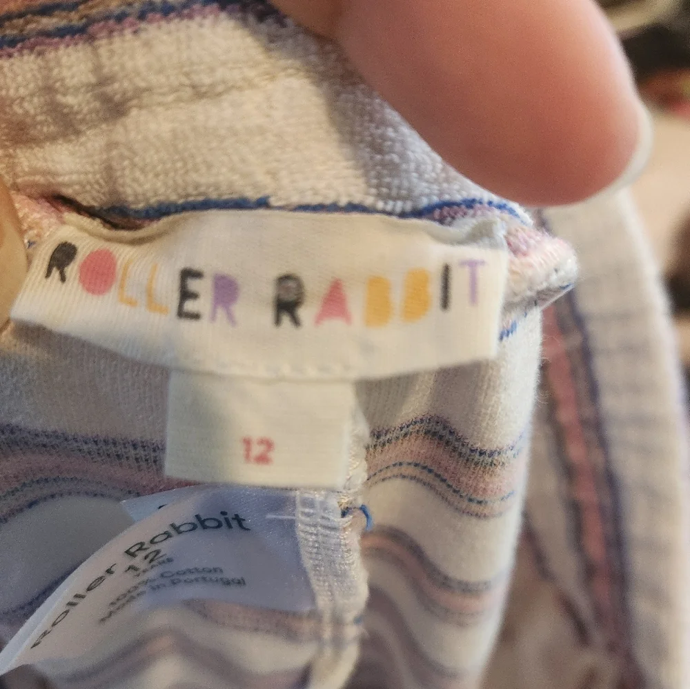 Roller Rabbit Shorts - Picture 2 of 2